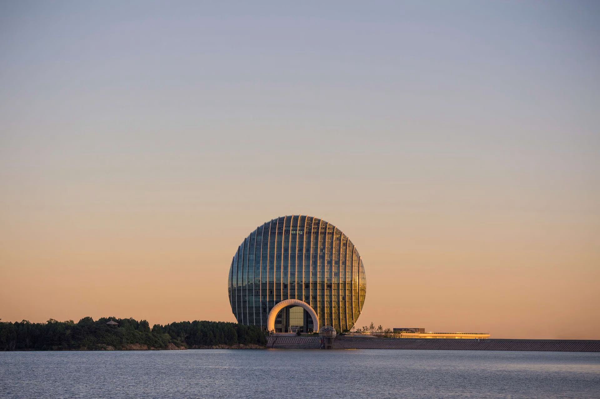 Sunrise Kempinski Hotel